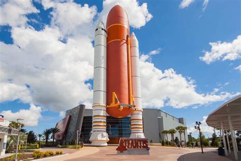 Kennedy space center museum - This is my hopefully comprehensive review of the Kennedy Space Center Visitor Complex where I'll be outlining the good, and the (not so) good. I've also adde...